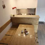 Névés Vti Appartamento *