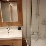 Névés Vti