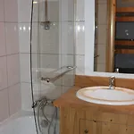 Névés Vti Appartamento *
